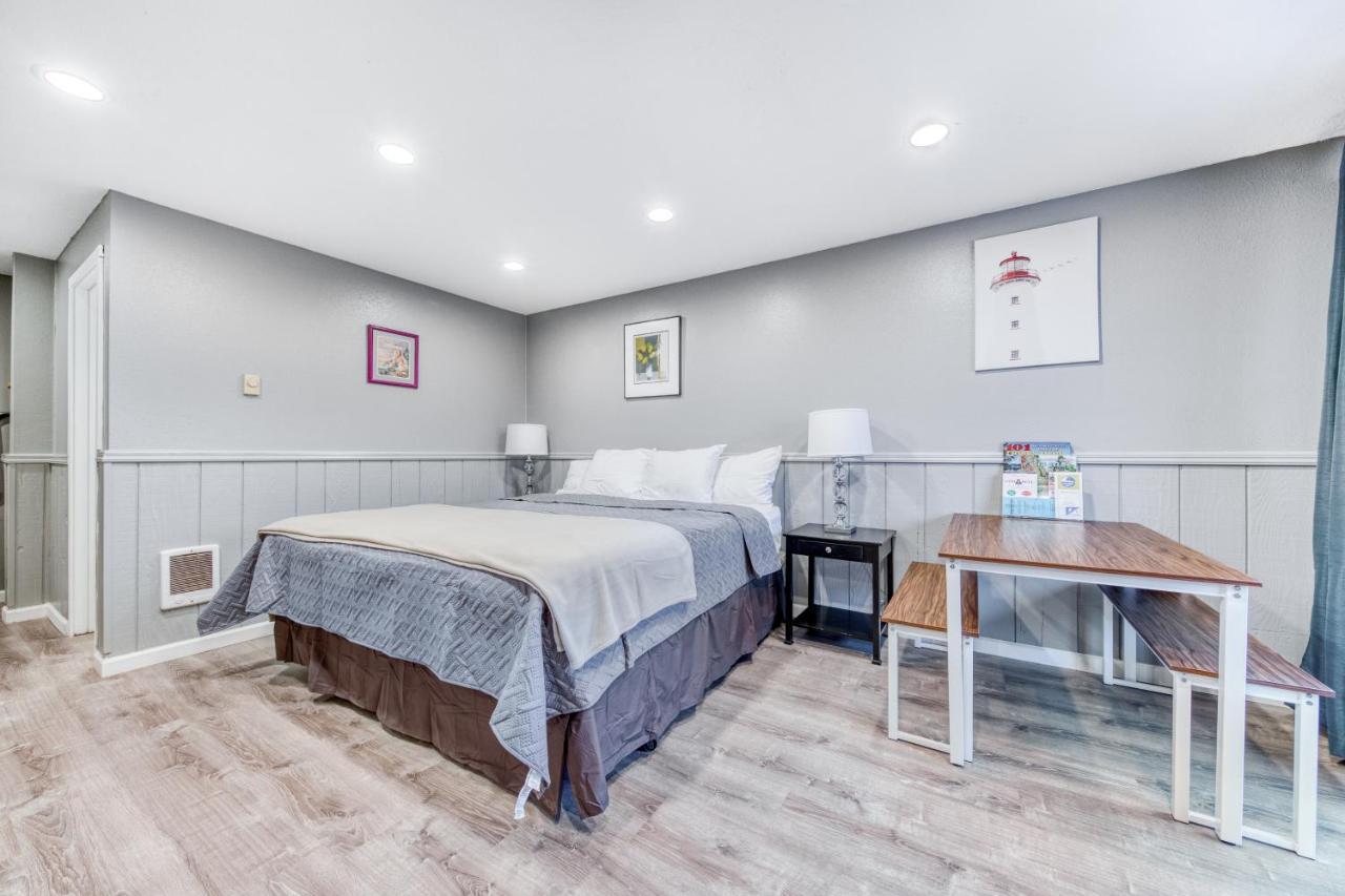 Sea Treasures Inn #211 & #212 Rockaway Beach Buitenkant foto