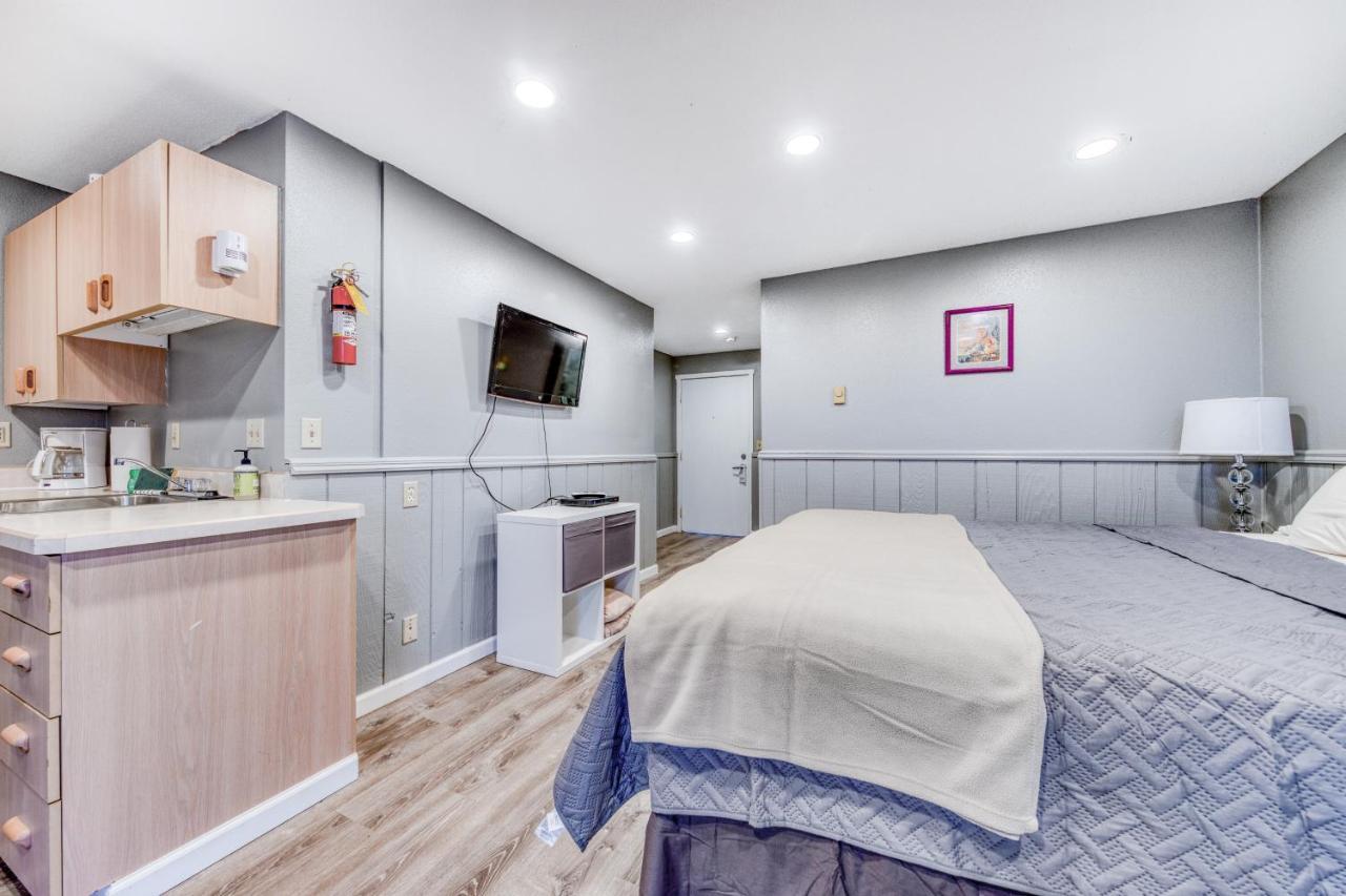 Sea Treasures Inn #211 & #212 Rockaway Beach Buitenkant foto